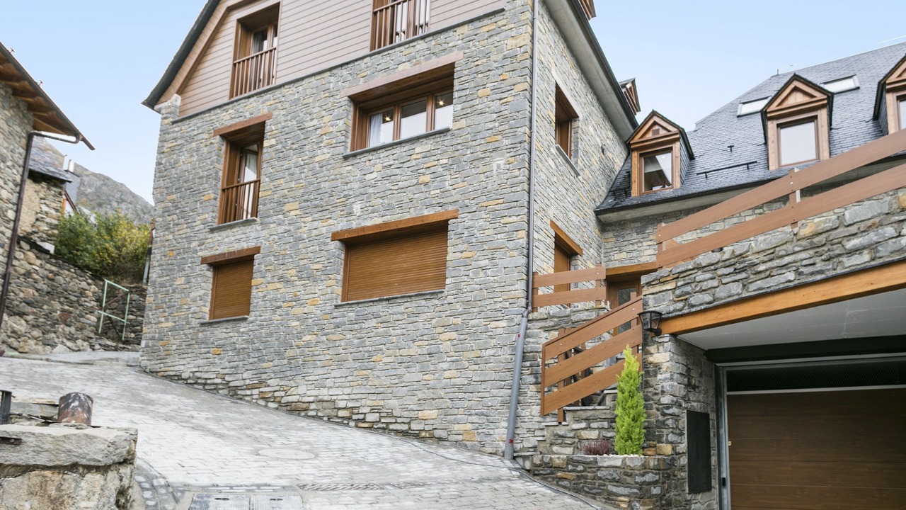 Photo of Outdoor in Gessa