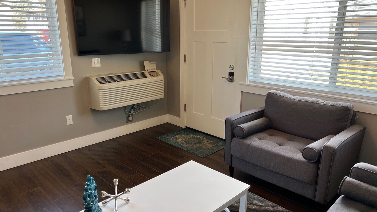Photo of Bedroom in Riverfront