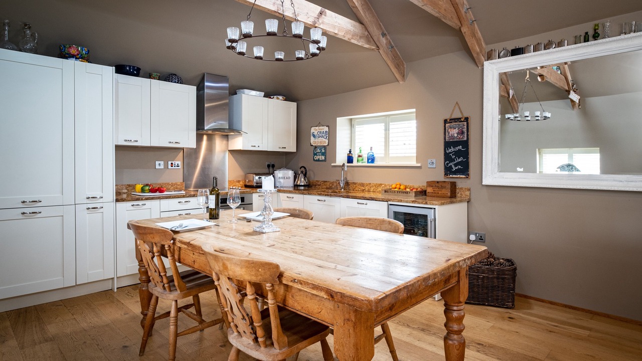 Photo of Others in Mabe