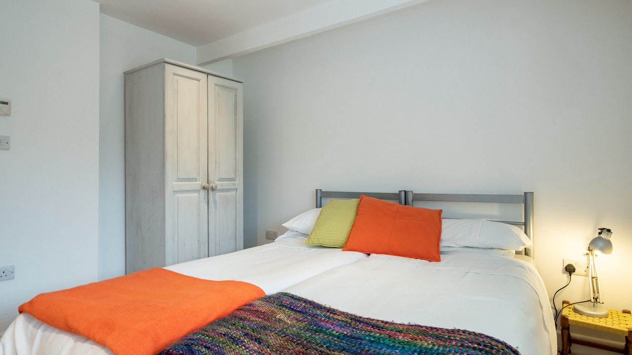 Photo of Bedroom in Mabe