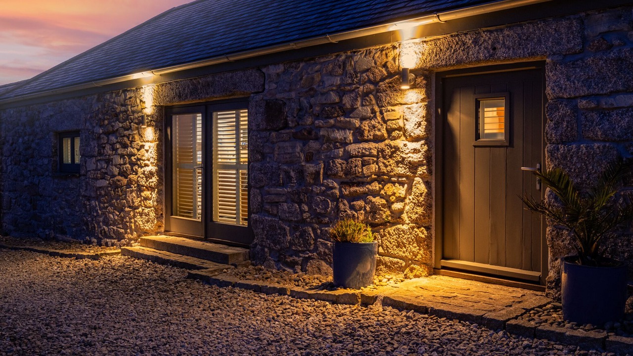 Photo of Outdoor in Mabe