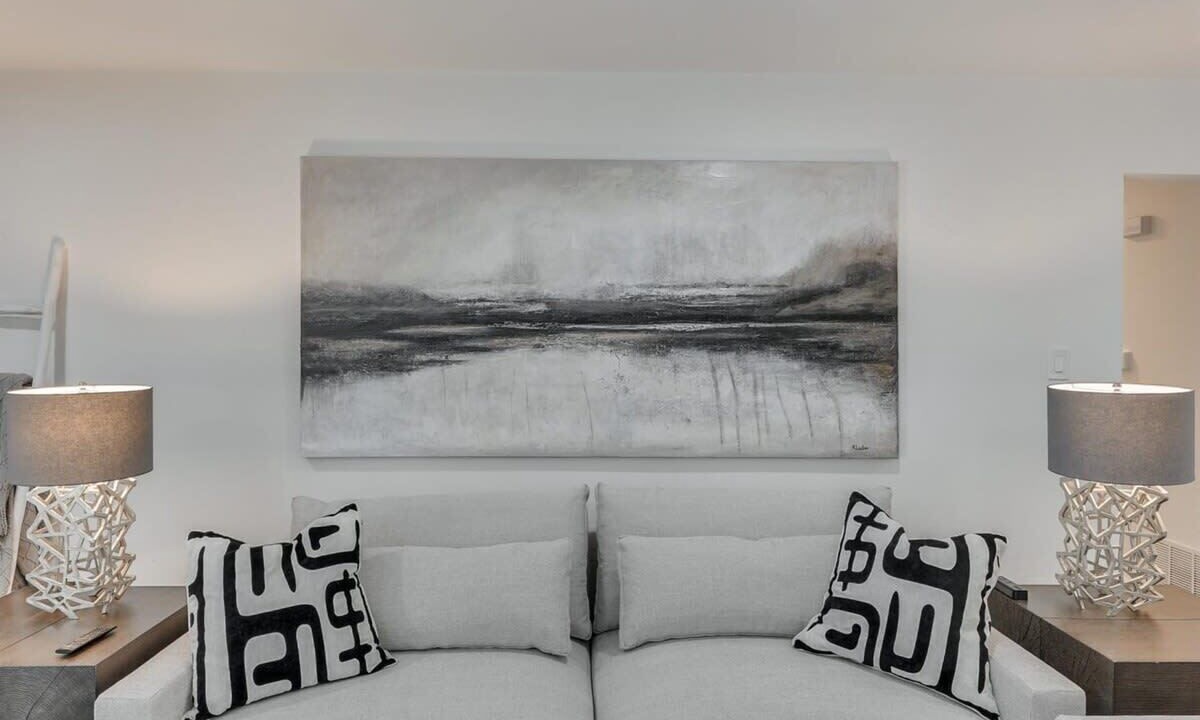 Photo of Livingroom in Northwest Dallas