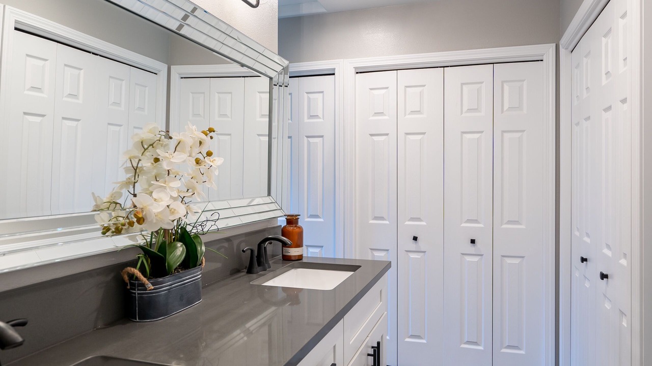 Photo of Bathroom in Southeast Eugene