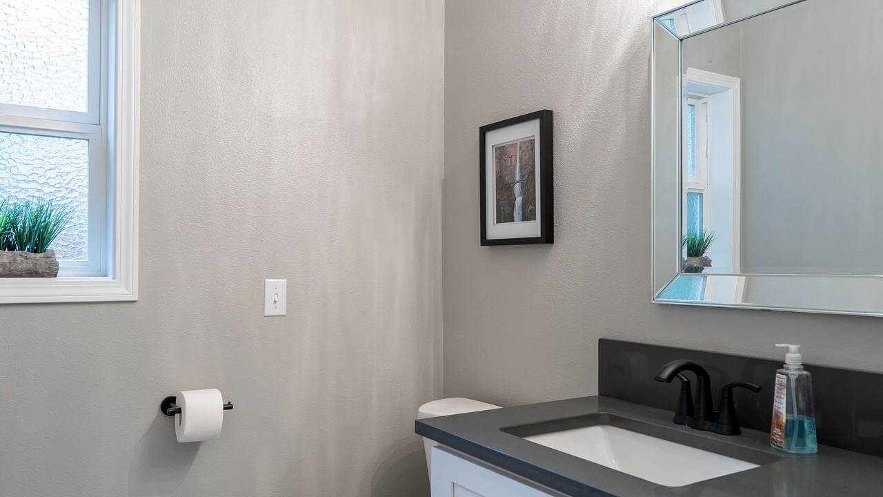 Photo of Bathroom in Southeast Eugene
