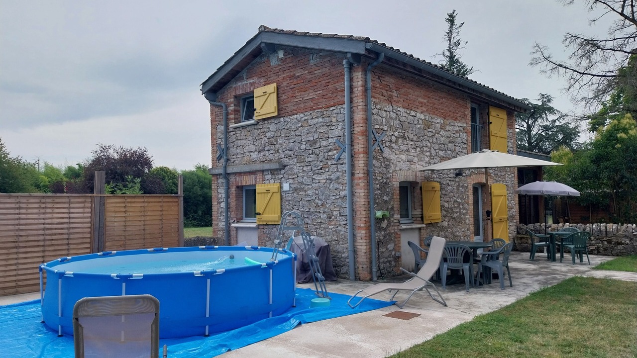 Photo of Patio Balcony in Montricoux