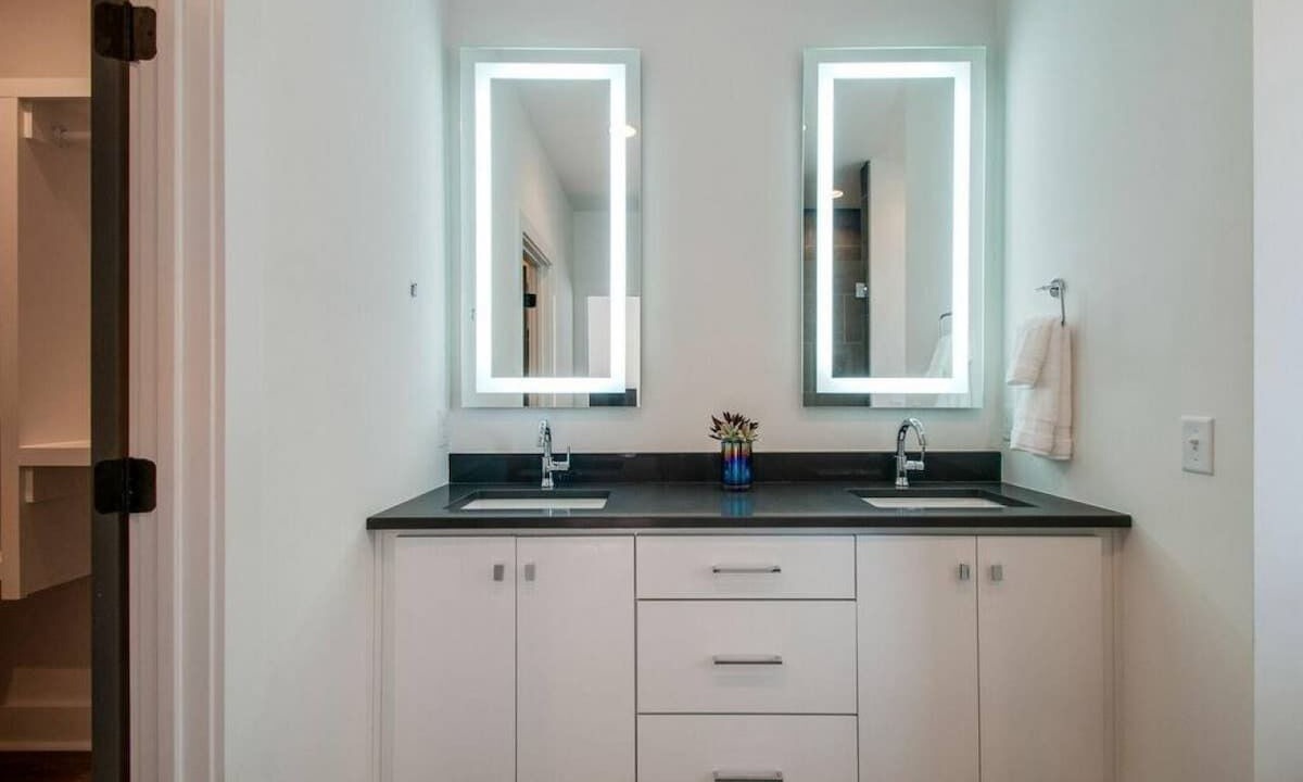 Photo of Bathroom in Edgehill