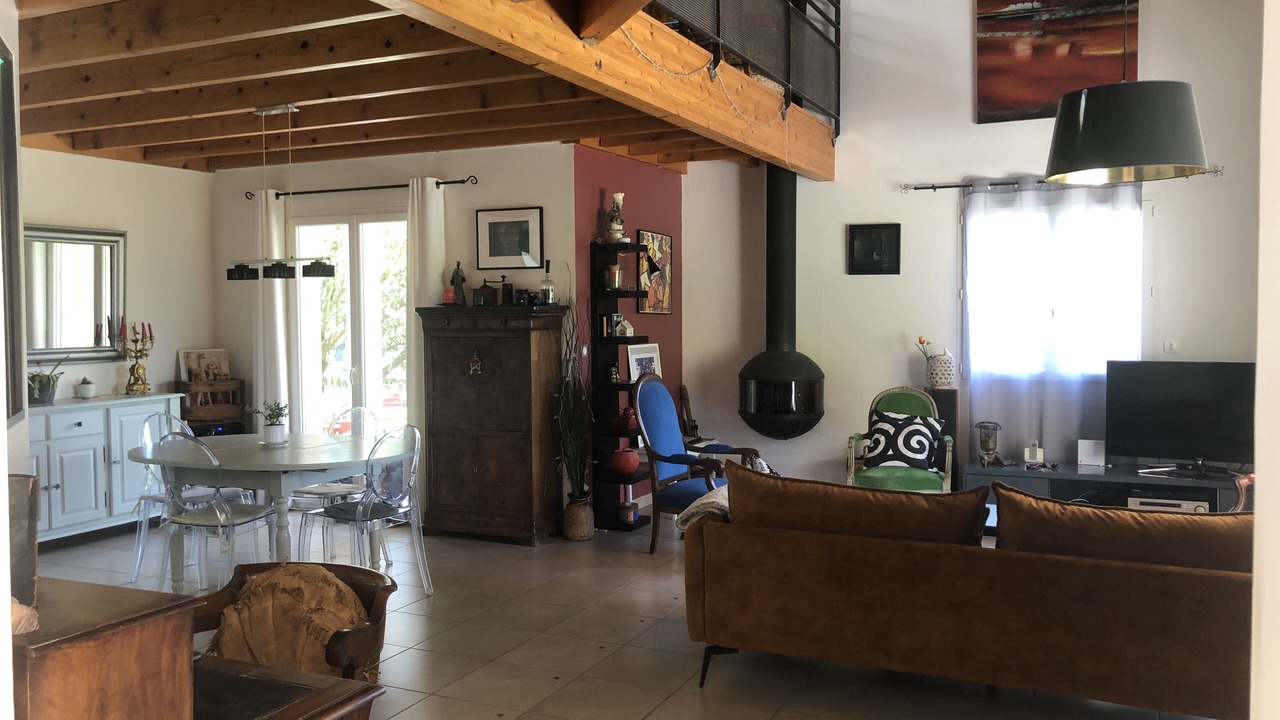 Photo of Others in Teyran