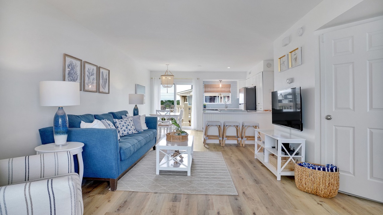 Photo of Livingroom in Wilmington Beach