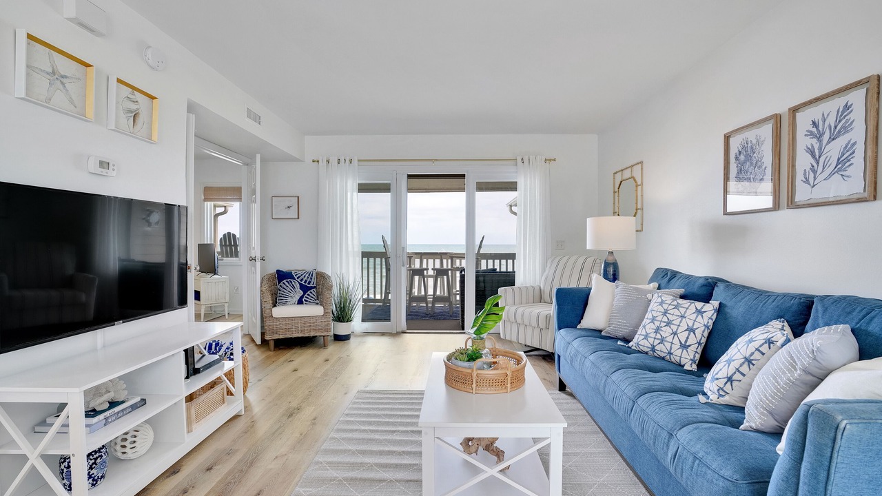 Photo of Livingroom in Wilmington Beach