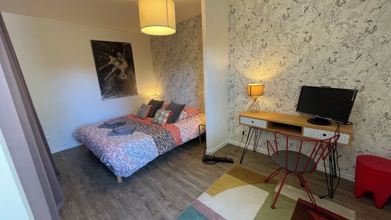 Photo of Bedroom in Gujan-Mestras