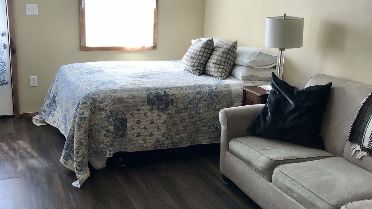 Photo of Bedroom in Theriot