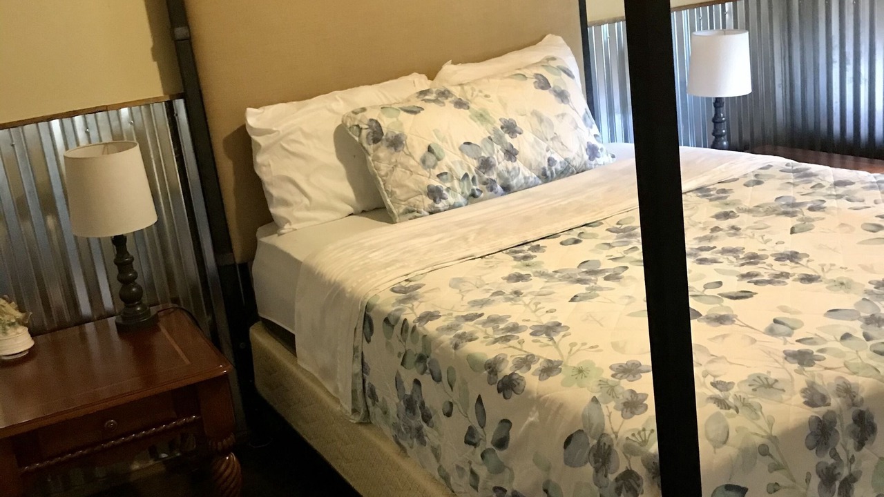 Photo of Bedroom in Theriot