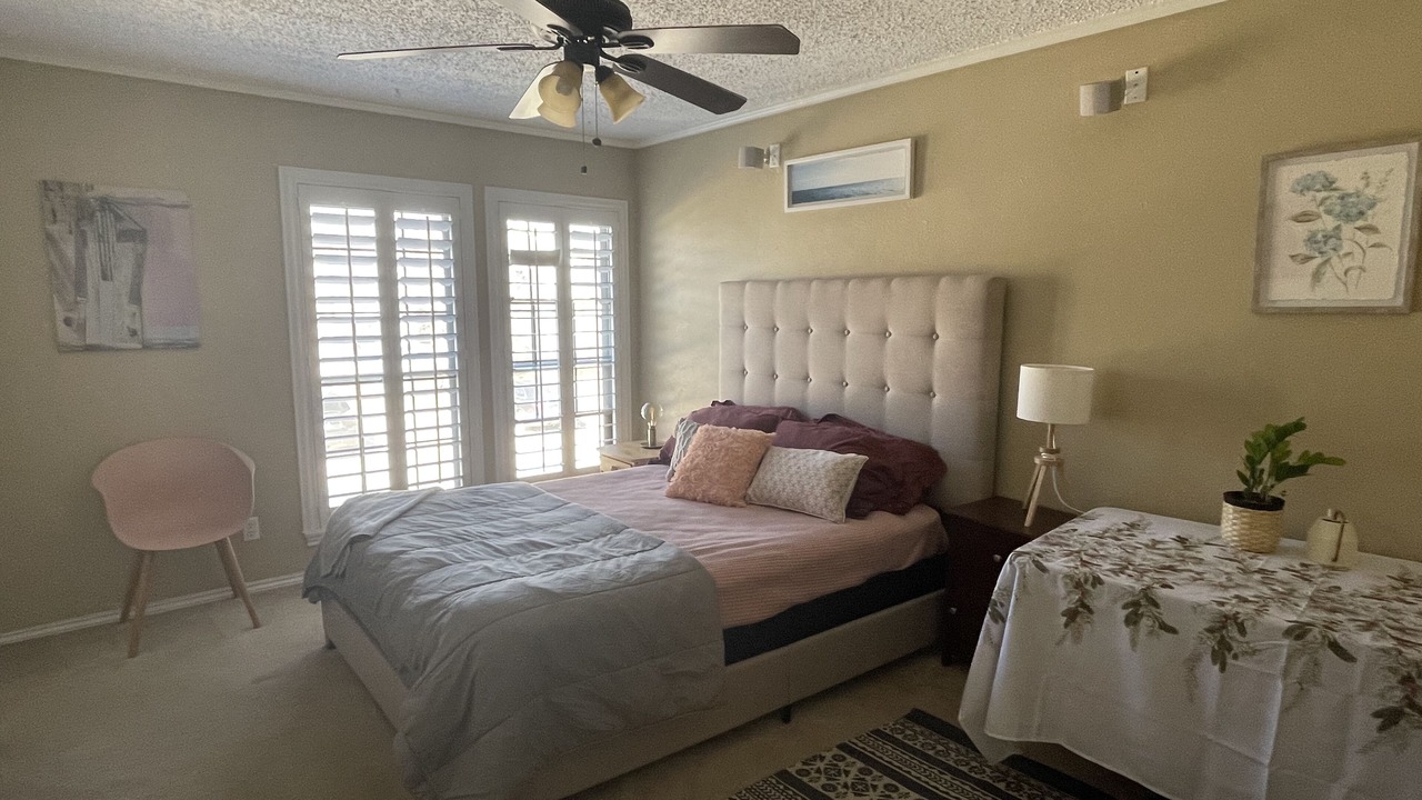 Photo of Bedroom in Far North Dallas