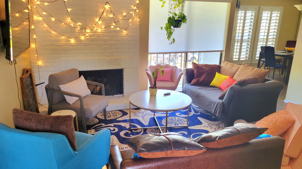 Photo of Livingroom in Far North Dallas