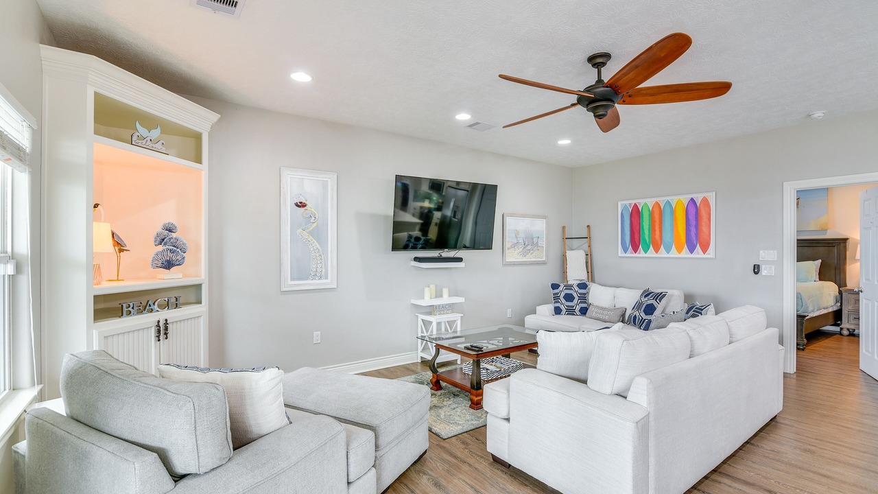 Photo of Livingroom in Crystal Beach