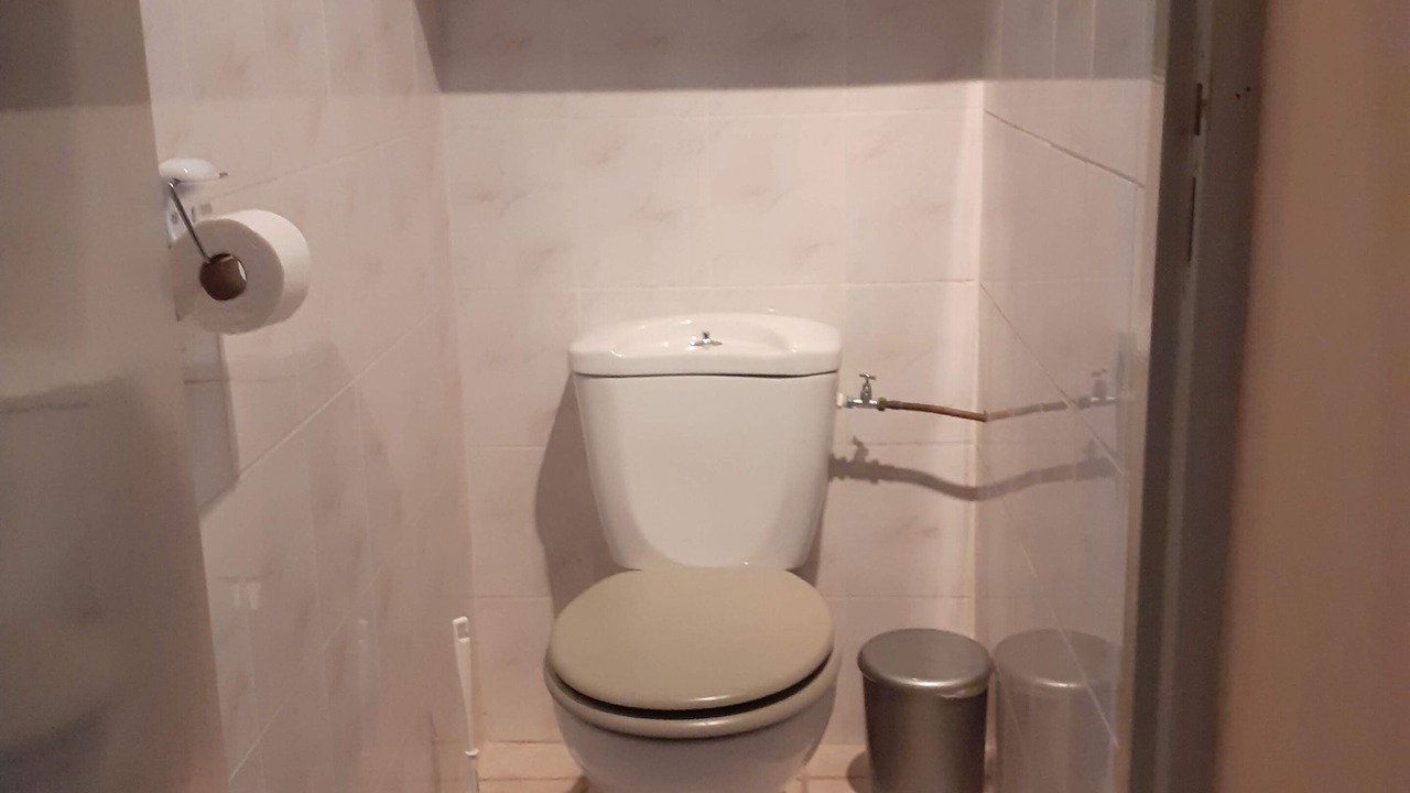 Photo of Bathroom in Laval-Roqueceziere