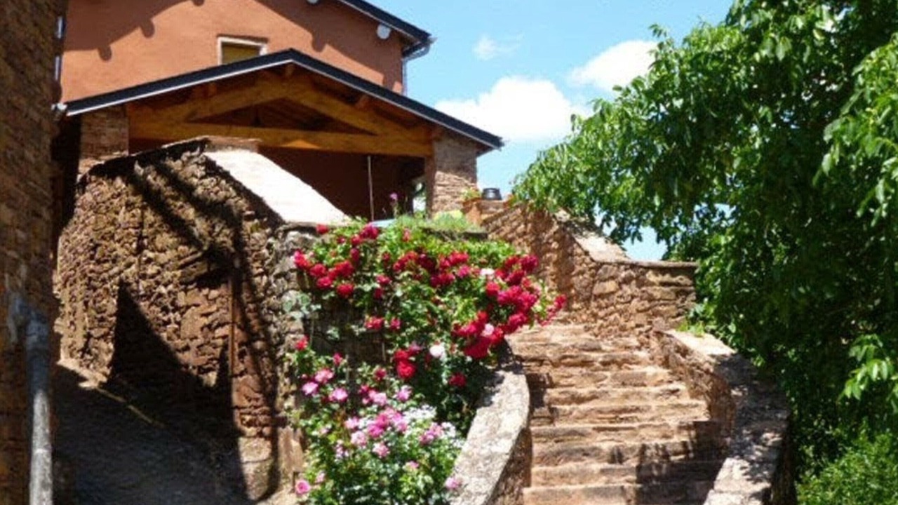 Photo of Outdoor in Laval-Roqueceziere