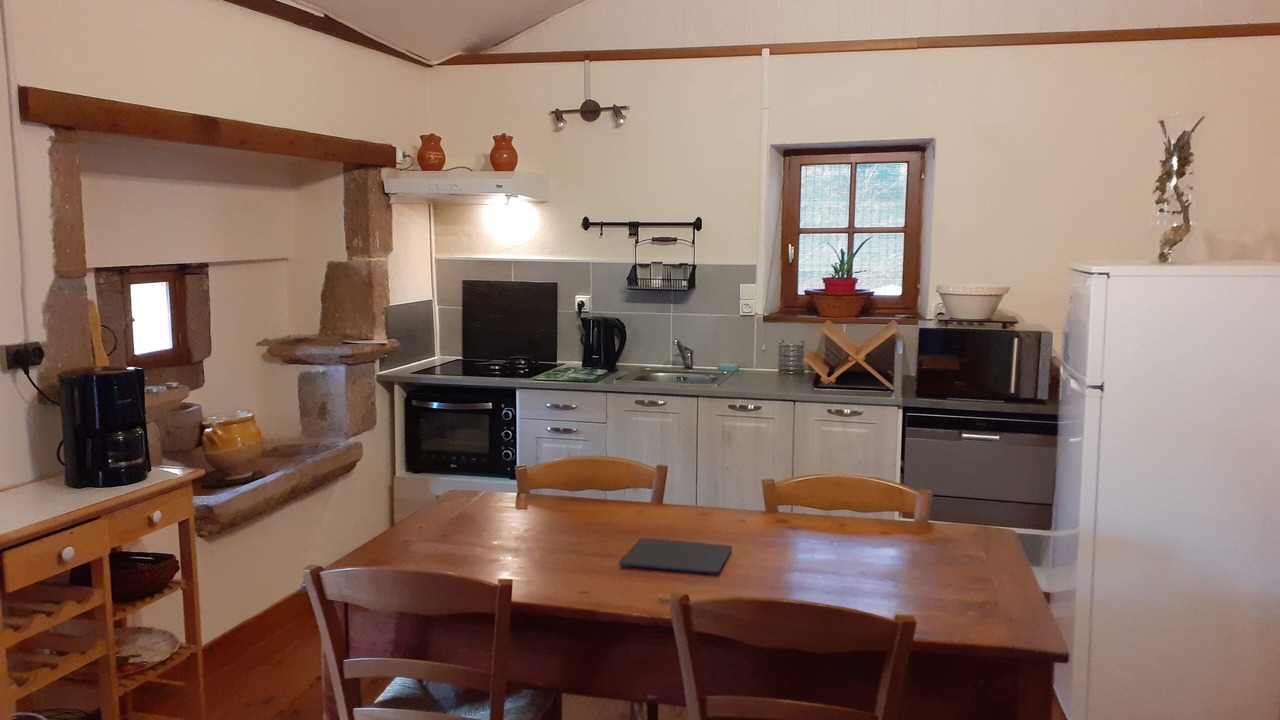 Photo of Kitchen in Laval-Roqueceziere
