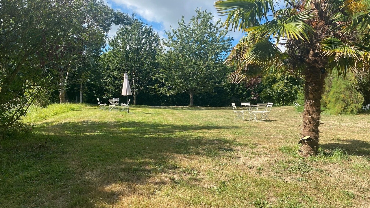 Photo of Outdoor in Pont-l'Eveque