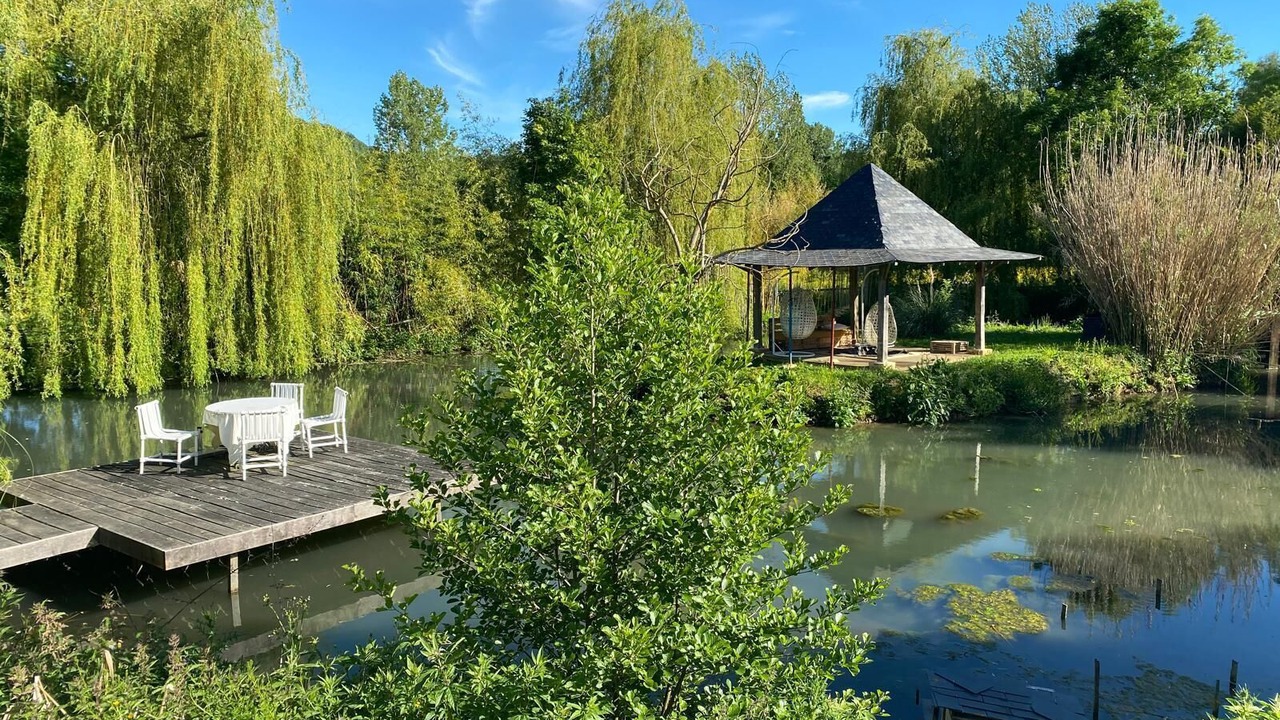 Photo of Outdoor in Pont-l'Eveque