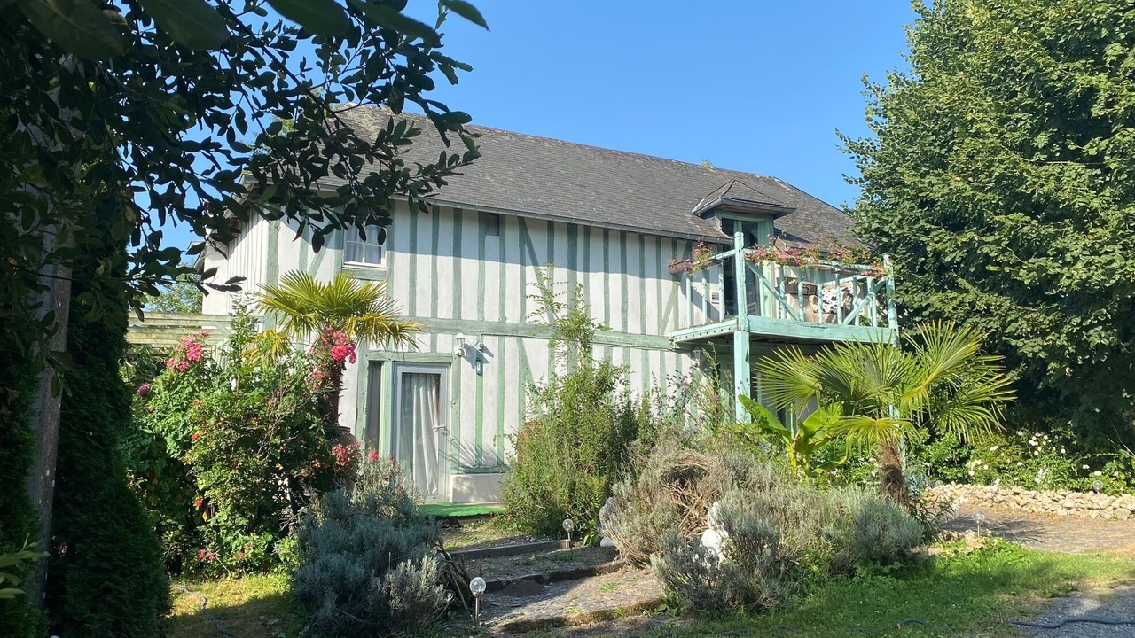 Photo of Outdoor in Pont-l'Eveque