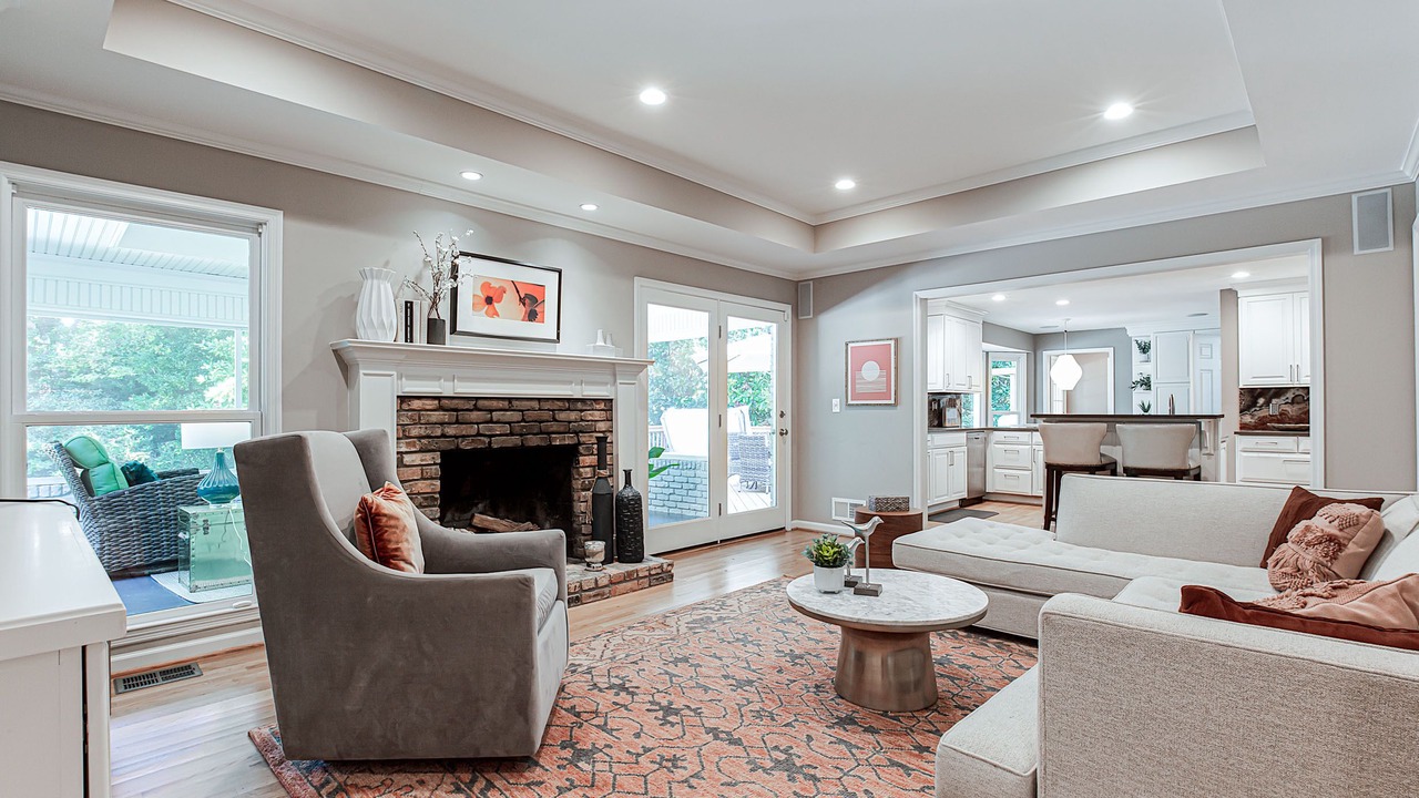 Photo of Livingroom in Sandy Springs