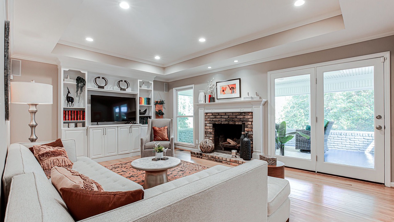 Photo of Livingroom in Sandy Springs