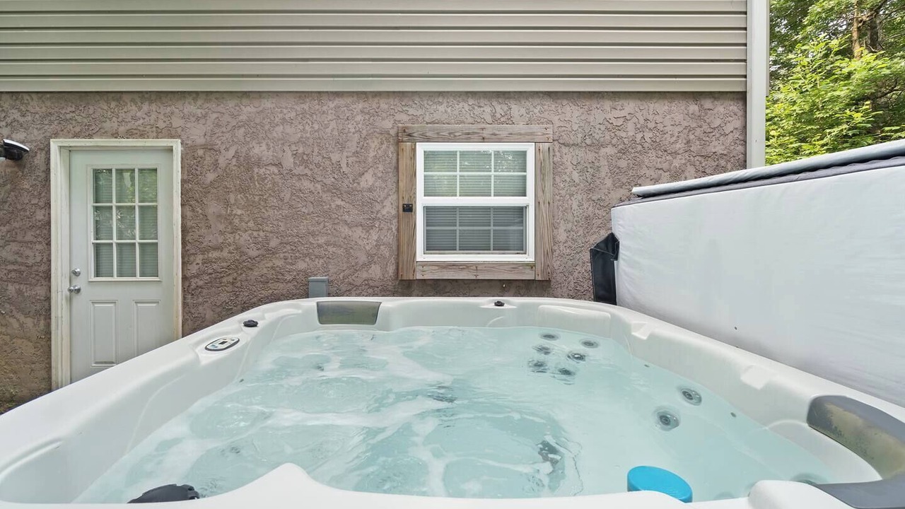 Photo of Outdoor in Pineola