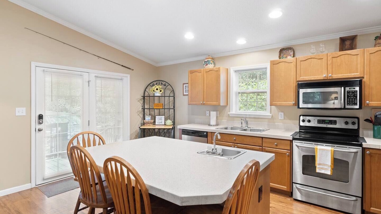 Photo of Kitchen in Pineola