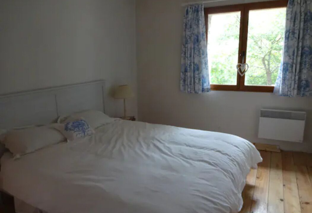 Photo of Bedroom in Quillan