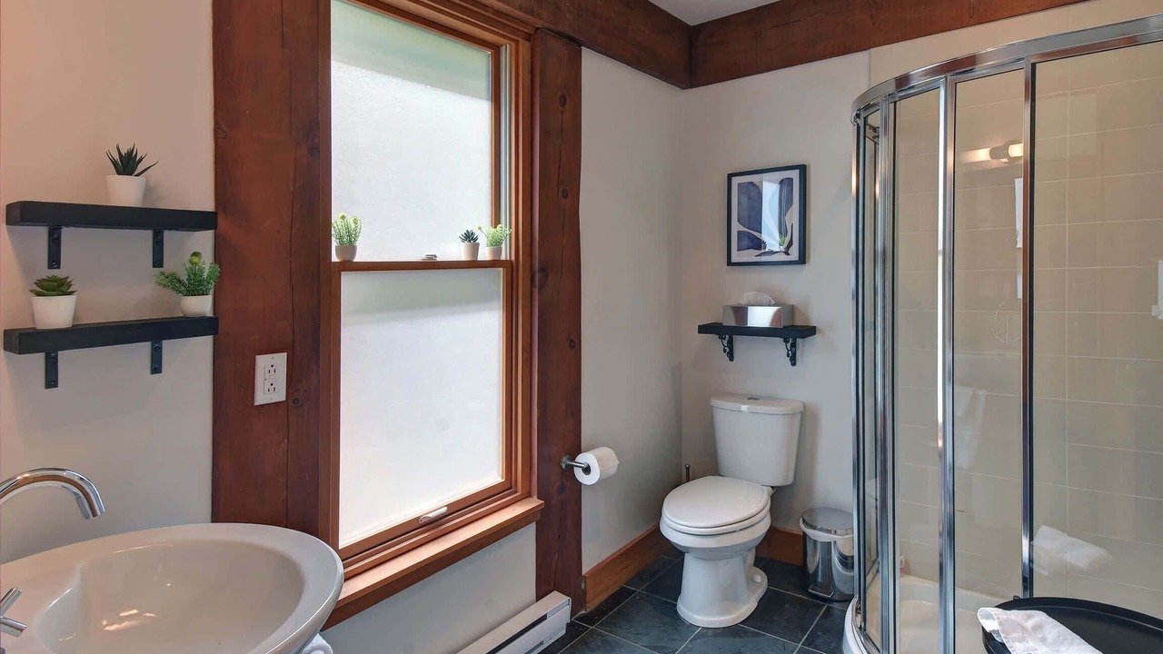 Photo of Bathroom in Lac Superieur Village