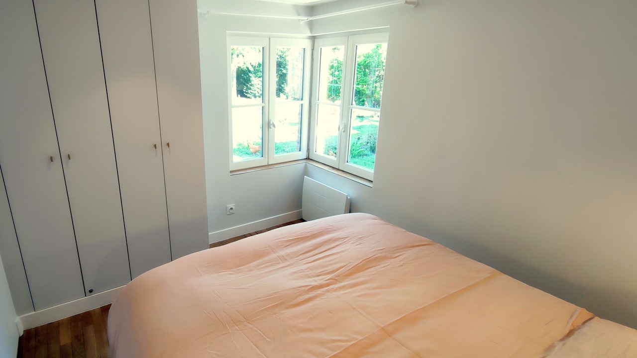 Photo of Bedroom in Versailles