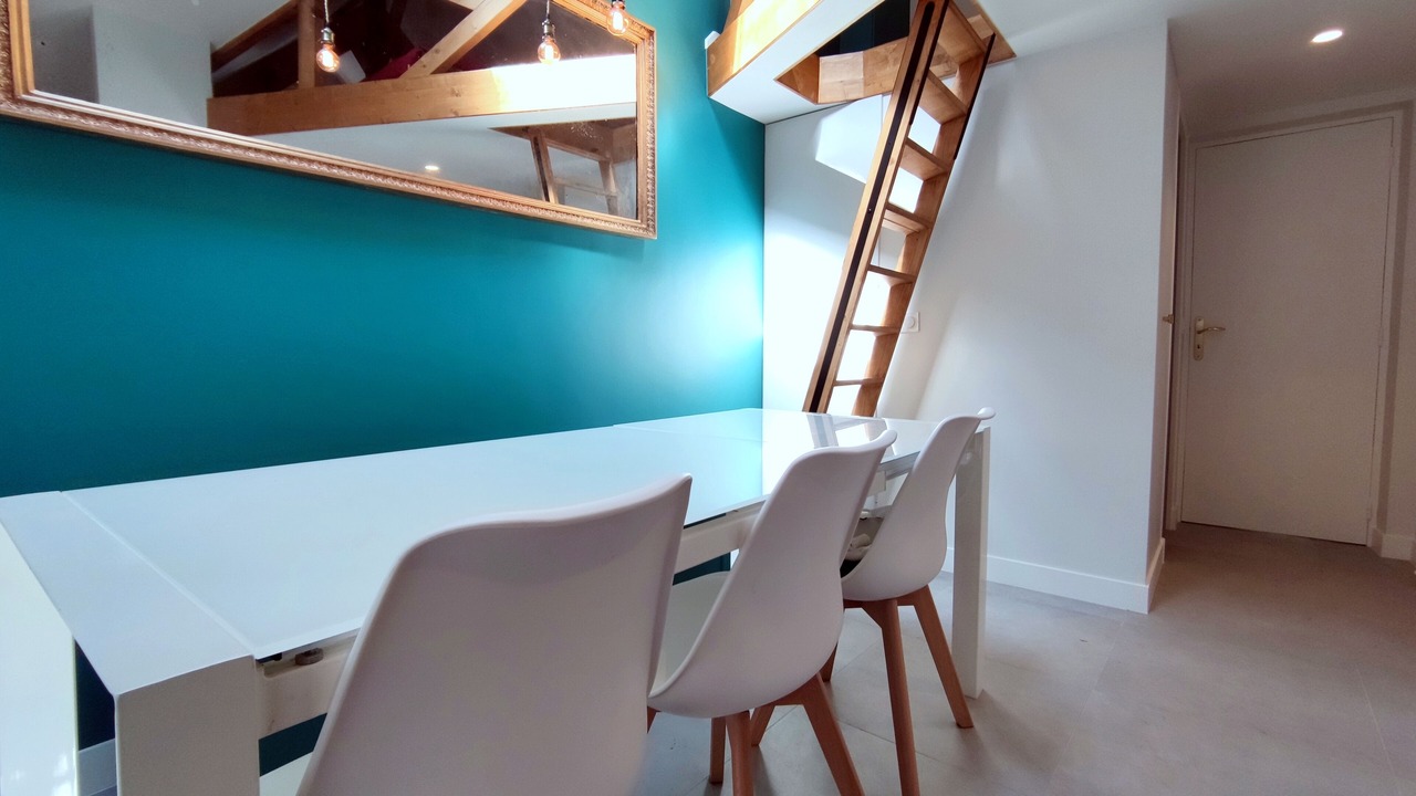 Photo of Others in Versailles