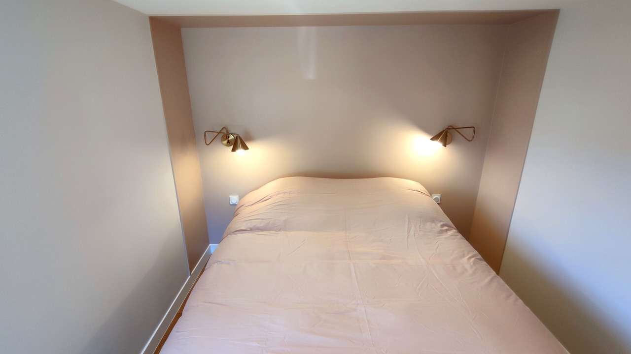 Photo of Bedroom in Versailles