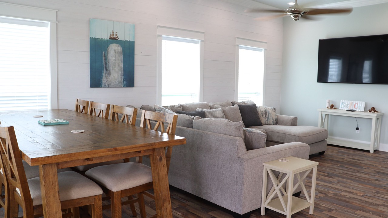 Photo of Livingroom in Crystal Beach
