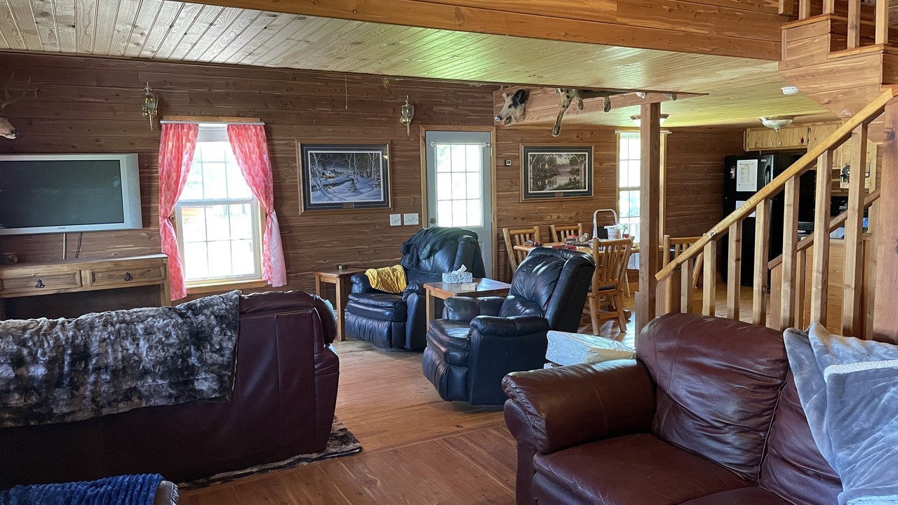 Photo of Livingroom in Childress