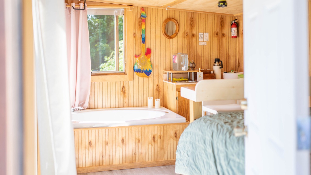 Photo of Bedroom in Town of Broome