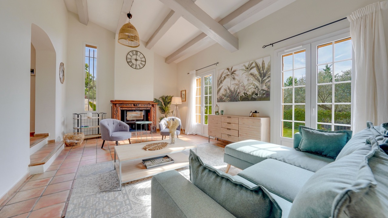 Photo of Livingroom in Puget