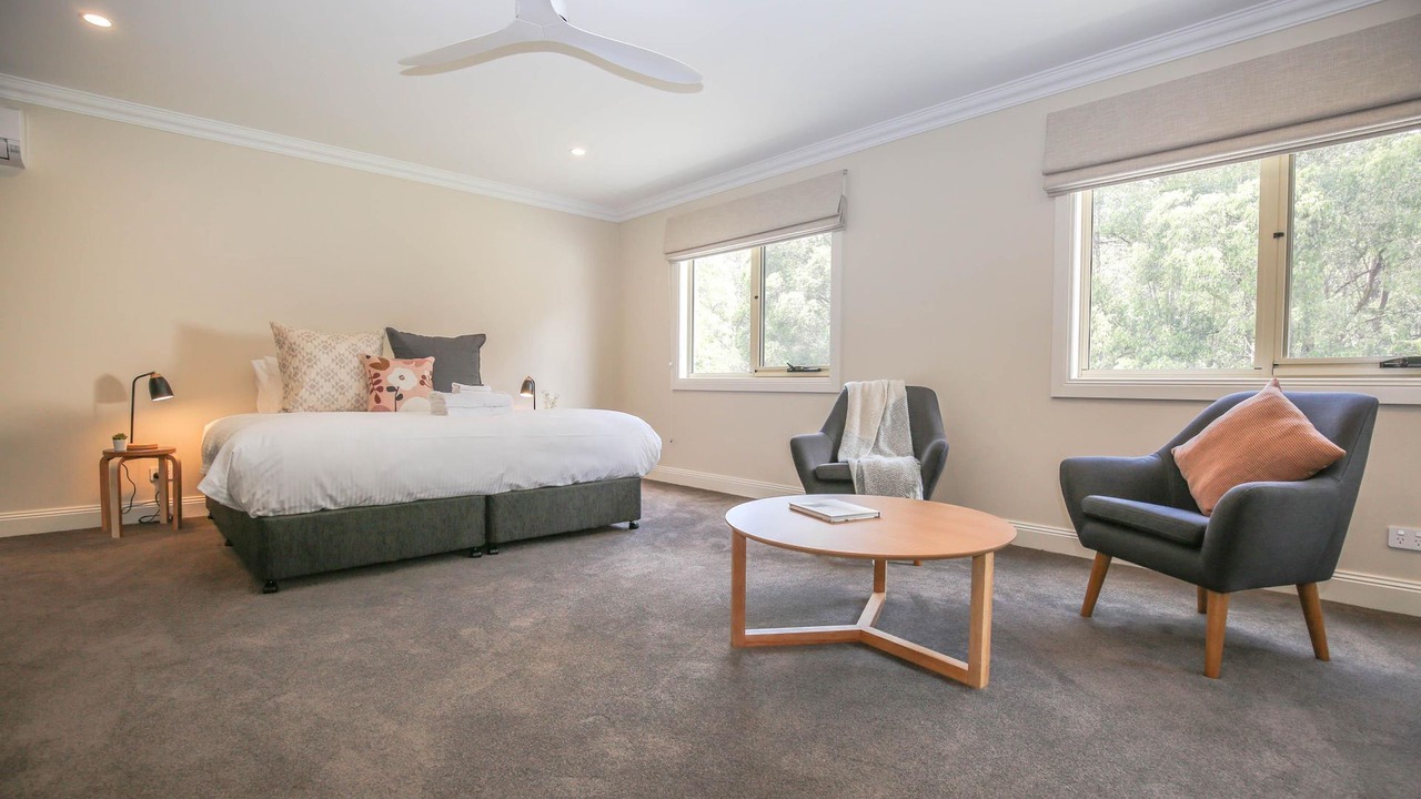 Photo of Bedroom in Wandiligong