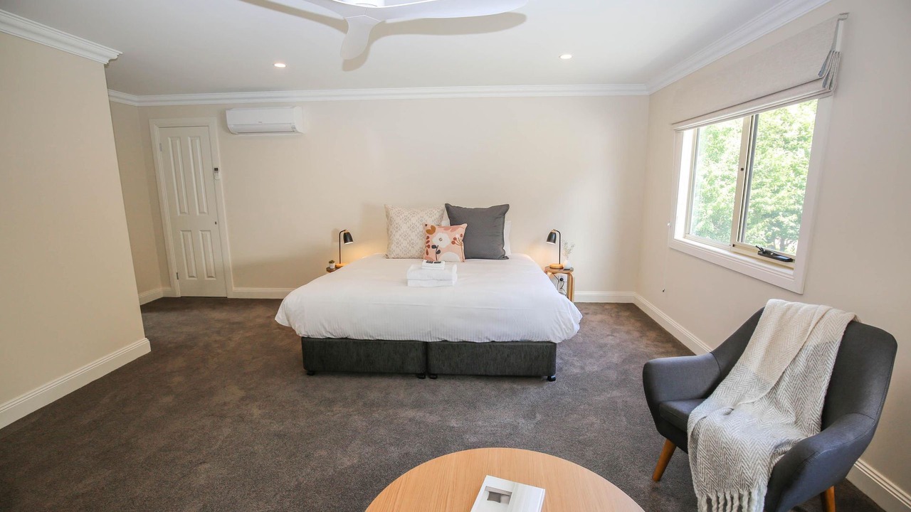 Photo of Bedroom in Wandiligong