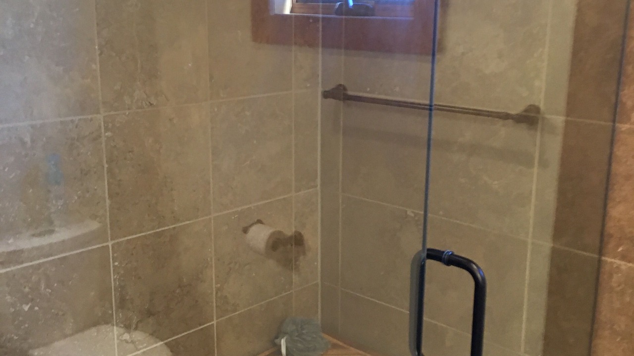 Photo of Bathroom in Ruidoso