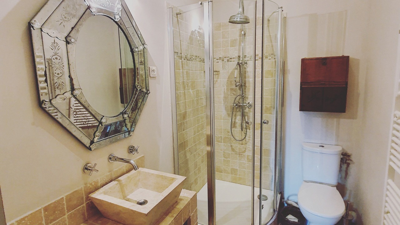 Photo of Bathroom in La Bruguiere