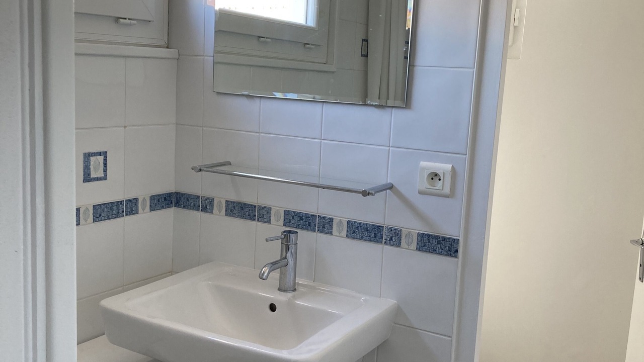 Photo of Bathroom in Talmont-Saint-Hilaire