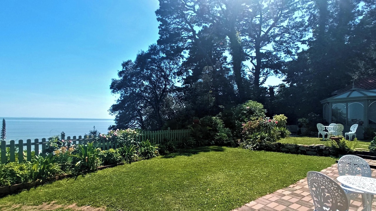 Photo of Patio Balcony in Saint-Marc-sur-Mer