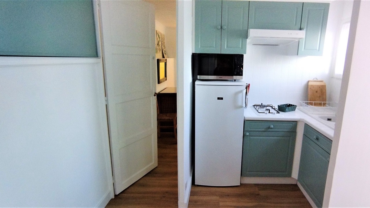 Photo of Kitchen in Saint-Marc-sur-Mer