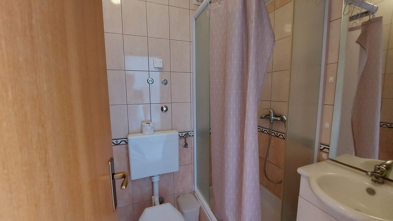 Photo of Bathroom in Baska