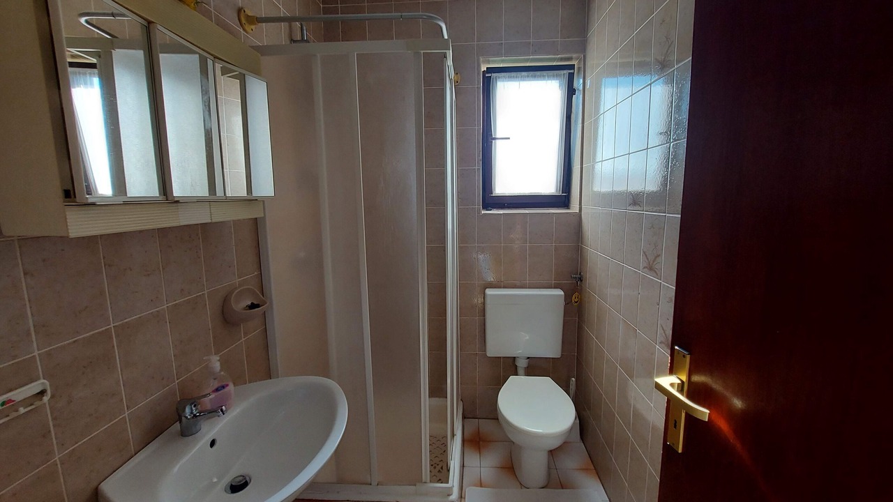 Photo of Bathroom in Baska