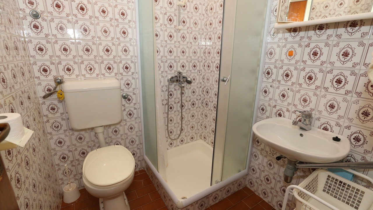Photo of Bathroom in Baska