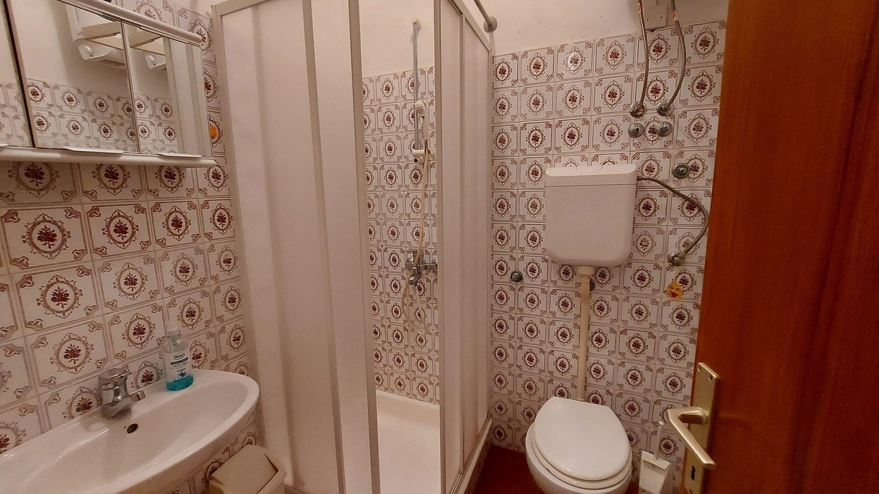 Photo of Bathroom in Baska