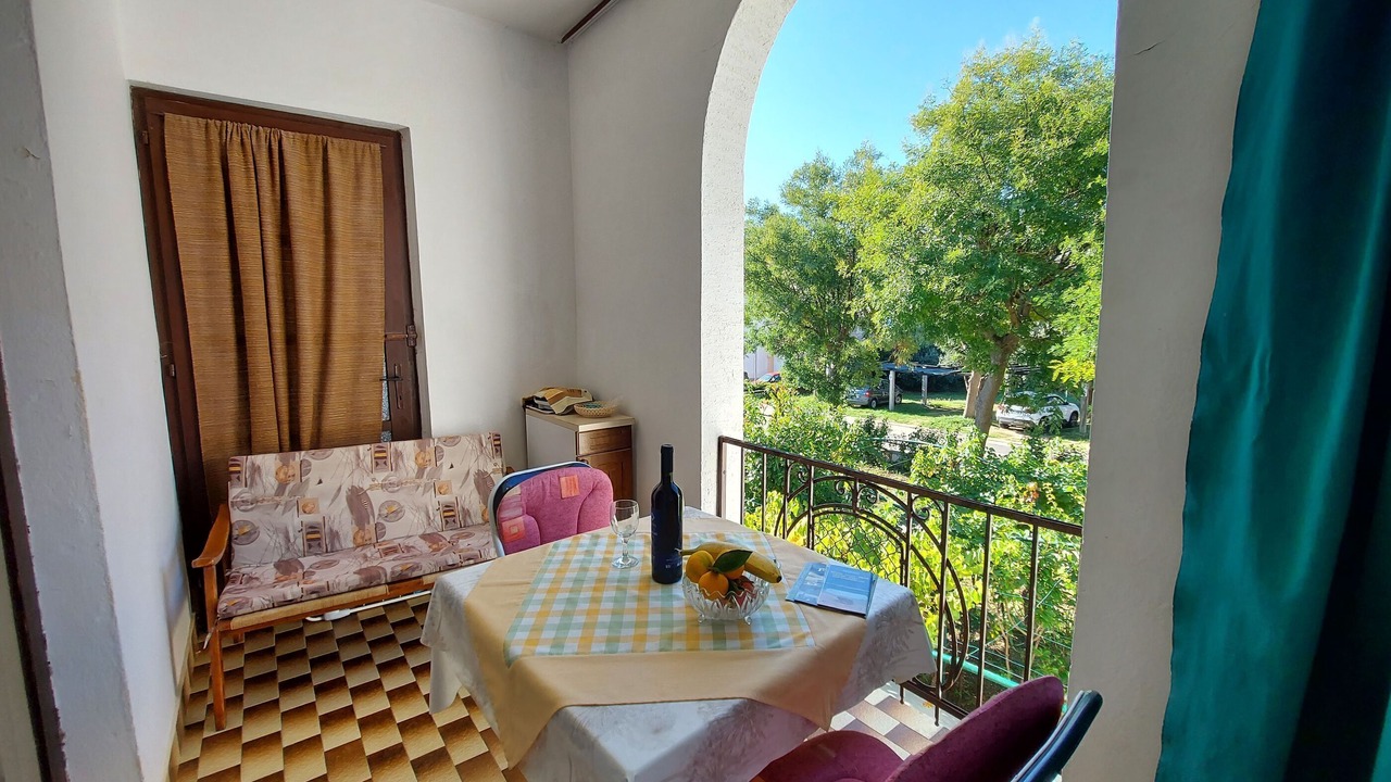 Photo of Patio Balcony in Baska